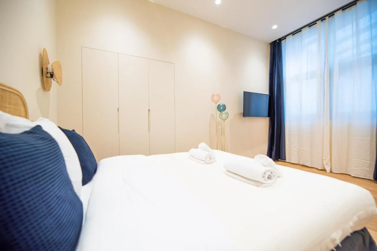 Loft In Canal Saint Martin Apartment Paris