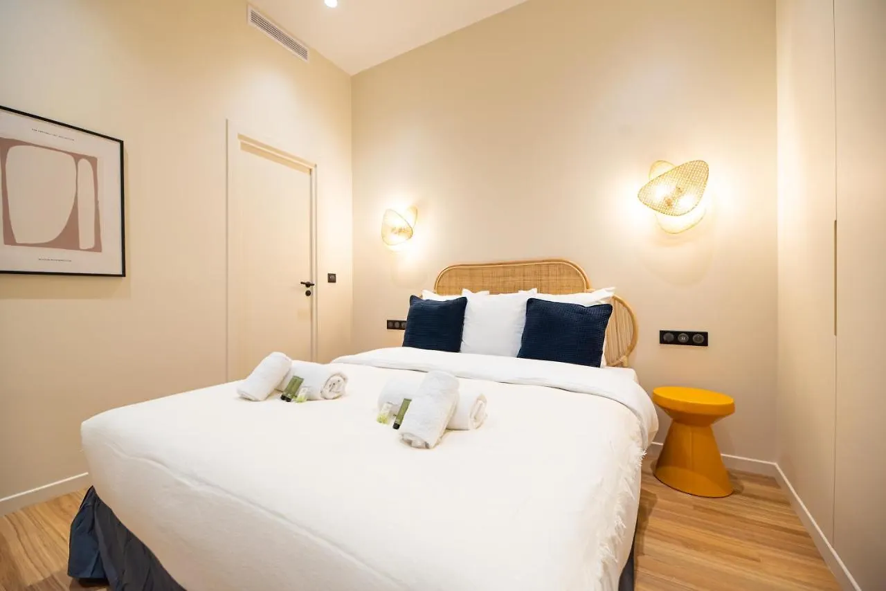 Loft In Canal Saint Martin Apartment Paris